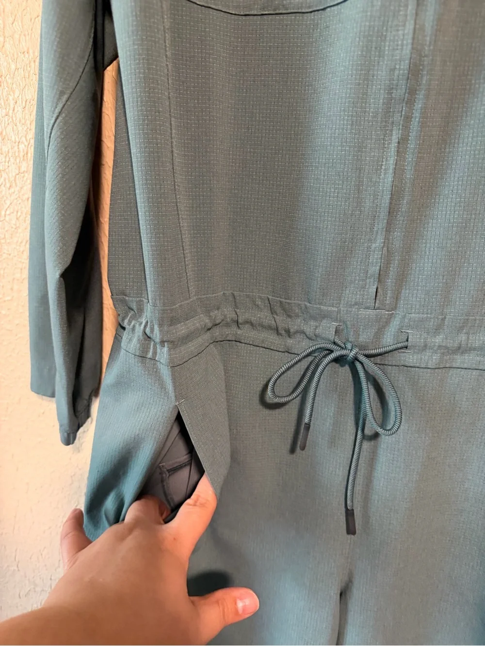 Lululemon Ventlight Zippered Jumpsuit in Tidewater Teal‎ Size 10 NWOT